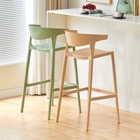 Tabouret haut d'extérieur nordique chaise de bar au design moderne avec dossier empilable pour salle de sport à domicile salon utilisation hôtel