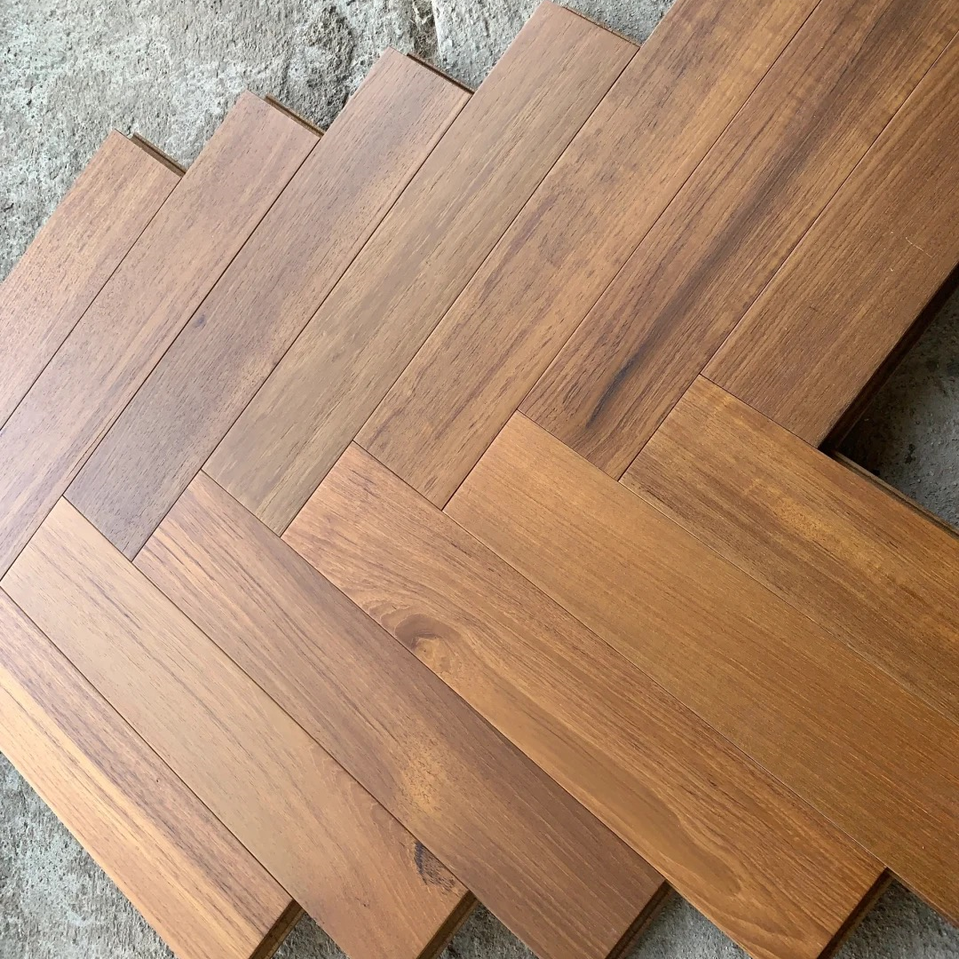 Suelo laminado de madera real