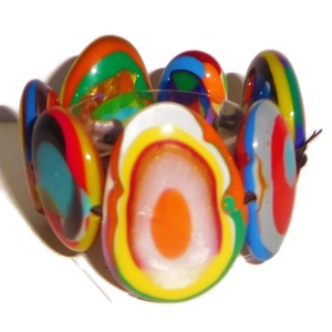 Pulsera de hilo de joyería de moda de resina de color hecha a mano de alta calidad personalizada de marca de la mejor calidad para mujeres de la India. - Product Image 1