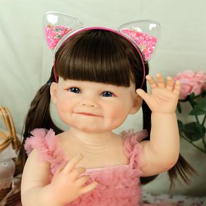 Lifereborn Nouvelles Tendances 55CM Reborn Baby Girl Soft Dolls Cadeaux d'anniversaire Jouets Beb Reborn Dolls pour filles - Product Image 3