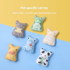 Giocattoli ecologici da masticare per gatti stampati a colori in stile cartone animato figure di peluche Catnip uso quotidiano resistente ai graffi prodotti per animali domestici accessori - Product Image 1