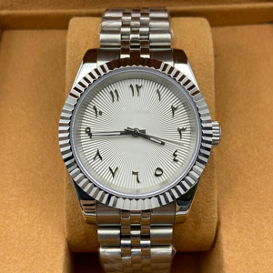 Montre automatique NH35 avec cadran à chiffres arabes, mouvement mécanique NH35, style professionnel et simple - Product Image 4