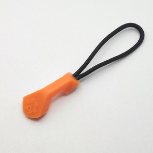 Tirador de Cremallera Personalizado con Logotipo, Color Naranja Brillante que Brilla en la Oscuridad, para Bolsas - Product Image 3