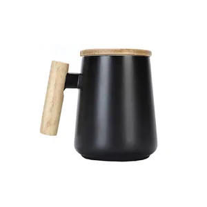 Unique 350ml Black/White Custom Logo Ceramic Coffee Mug with Wooden Handle