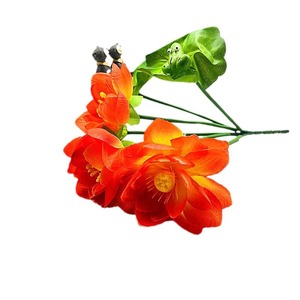 Fleur artificielle de lotus en soie Qi Xing, 3 grandes fleurs par bouquet, pour décoration de mariage, maison et extérieur - Product Image 5