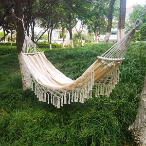 <span class=keywords><strong>Hamac</strong></span> double macramé d'arrière-cour avec pompons en tissu de toile de coton de style bohème - Product Image 5