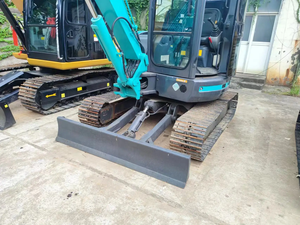 Mini excavadora Kobelco SK55 en buenas condiciones, precio bajo, excavadora usada, peso operativo de 5 toneladas, bomba de engranajes, rodamiento, motor PLC, marca Deutz - Product Image 2