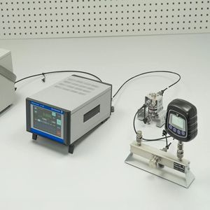 Calibrateur de pression électronique Time Electronics 8030, contrôleur automatique, précision de 1 à 100 bars, 0,01 FS - Product Image 5