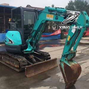 Excavatrice d'occasion Kobelco 30, marque japonaise d'origine, 3 tonnes, petite taille, sur chenilles en caoutchouc. - Product Image 3