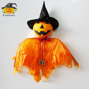 Décorations d'Halloween en forme de tête de citrouille avec chapeau de sorcière et cape orange, décorations d'intérieur pour accessoires de fête, vente en gros - Product Image 3