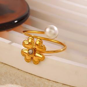 Mode Europe et américain diamant amour fleur perle ouverte bague réglable femme minorité 18K plaqué or bague en gros - Product Image 2