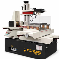 Machine de découpe au fil CNC de haute précision POOSN DK7735 0,01 mm avec certification CE 2030 pour la fabrication de moules métalliques