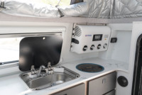 Camping en plein air, caravane de voyage tout-terrain, remorque de camping-car, camping-car pour pick-up, camping-car pliable en fibre de verre renforcée