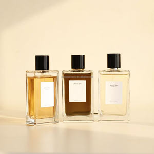 Los Más Vendidos, Elegantes y Sencillos Frascos de <span class=keywords><strong>Perfume</strong></span> de Vidrio Vacíos de Lujo de 30 ml, 50 ml y 100 ml, Forma Plana, Pulverizador con Bomba, Serigrafiados - Product Image 1