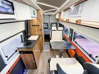 Fushi Rhino V348, camping-car diesel automatique 6 places, conversion, transmission intégrale, intérieur clair et foncé, norme Euro VI, neuf