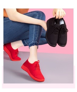 Chaussures de sport décontractées Hongyan en maille respirante pour femmes – En stock - Product Image 3