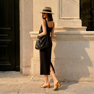 Vestido largo de punto minimalista con cuello cuadrado y cintura alta, ajustado a la cadera, para mujer, ideal para el verano y el día a día. - Product Image 2