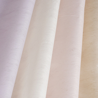 Paquet de fleurs Tissu en feutre non tissé de haute qualité Fabrication personnalisée de matelas de style uni et uni Tissu non tissé à liaison plate