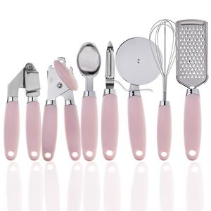 Ensemble d'ustensiles de cuisine en acier inoxydable 7 pièces avec poignée douce au toucher, kit d'outils de cuisson, ouvre-boîte, éplucheur, râpe, fouet, cuillère - Product Image 3