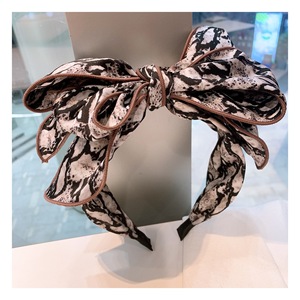 بيع بالجملة إكسسوارات شعر متعددة الألوان مختلطة عالية الجودة خمر ليوبارد طباعة كبيرة القوس عقدة عقال للنساء - Product Image 6