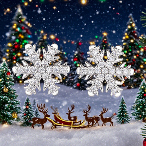 Boucles d'oreilles en forme de flocon de neige pour femmes, design de Noël, accessoires d'hiver pour les oreilles - Product Image 2