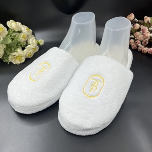 Zapatilla Desechable Punta Cerrada Zapatilla de Terciopelo Coral Blanco Suela de Madera Zapatilla de Hotel - Product Image 4