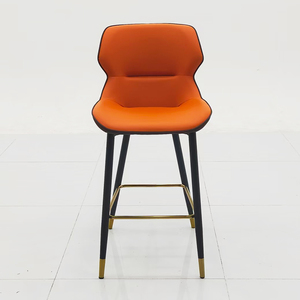 Set di Mobili da <span class=keywords><strong>Bar</strong></span> di Lusso Moderno con Piano in Marmo e Sgabelli in Pelle Arancione - Product Image 4