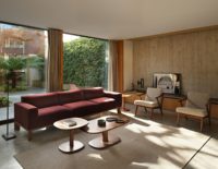 Ensemble de canapés en cuir modernes européens pour la maison, le bureau, la salle à manger et la chambre à coucher Sièges de luxe pour hôtels 5 étoiles Métal et bois de qualité commerciale