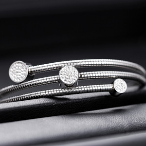 Pulsera de Cadena de Serpiente de Acero Inoxidable de 3 mm con Incrustaciones de Diamantes, Tres Redondos, Joyería de Regalo para Mujer - Product Image 3