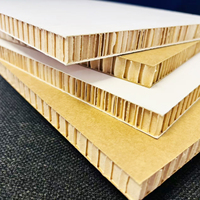 Carton ondulé inversé en gros, feuilles de carton de haute qualité pour panneaux d'affichage