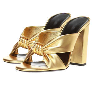 Sandali Chunky Personalizzati Xinzirain per Donna, Logo Personalizzato, Punta Aperta, Tacco a Blocco in Pelle, Sandali Slide da Donna - Product Image 1