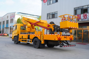 Camion nacelle télescopique Dongfeng Tianjin 32M, transmission manuelle diesel, neuf ou d'occasion disponible pour livraison immédiate - Product Image 3