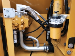 รถขุดเหมืองขนาดเล็กใช้ CAT307D 307C 308E 307E 7ตันปั๊มเครื่องยนต์ส่วนประกอบหลักสภาพดี - Product Image 5