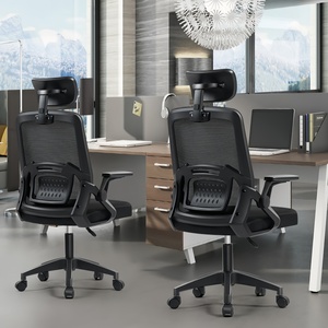Sedia da Ufficio Ergonomica in Rete Confortevole con Schienale Alto, Girevole, Poggiatesta Regolabile e Ruote per Ufficio e Casa - Product Image 4