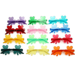 نظارات شمس من الإيرلندي يوم القديس باتريك ، نظارات شمسية خضراء بأربع أوراق برسيم ، زي الجني ، نظارات بدون إطار للنساء والرجال - Product Image 4