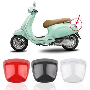 Pour VESPA Sprint Primavera 150, cache de feu arrière, lentille de feu stop - Product Image 3