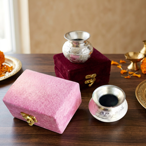 กล่องของขวัญกำมะหยี่สีแดง Lota For Puja ถุงของชำร่วยงานแต่งงานสุดหรู ถุงของขวัญสำหรับงานปาร์ตี้ กล่องบรรจุภัณฑ์กำมะหยี่ ถุงของขวัญสุดหรู - Product Image 4
