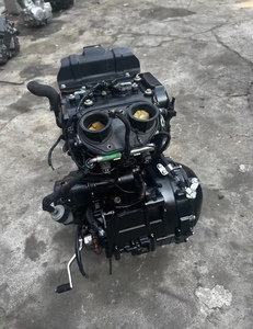 Moteur de <span class=keywords><strong>moto</strong></span> CFMOTO NK400cc d'occasion, <span class=keywords><strong>bicylindre</strong></span>, quatre temps, refroidi par eau, DOHC, 8 soupapes, <span class=keywords><strong>bicylindre</strong></span> asynchrone - Product Image 4