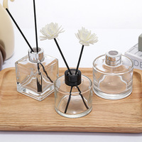 Vente en gros d'usine - Bouteille diffuseur de parfum carrée en verre de 50 ml, 100 ml, 200 ml avec couvercle - Bouteille de parfum pour emballage cosmétique
