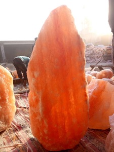 Lámpara de sal de cristal del Himalaya Rosa tallada 2023, estilo náutico Natural puro, artesanía de roca hecha a mano, gran oferta - Product Image 2