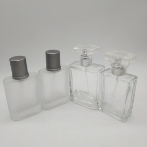 Chất lượng cao rõ ràng chai thủy tinh màu đen cho nước hoa 30ml 50ml <span class=keywords><strong>100ml</strong></span> bơm lại cổ điển tùy chỉnh thiết kế vuông chai nước hoa sang trọng - Product Image 4