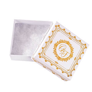 กล่องใส่เครื่องประดับกระดาษคราฟท์เรียบง่ายสำหรับธุรกิจขนาดเล็ก กล่องของขวัญสร้อยคอฟอยล์สีทอง พร้อมฟองน้ำเสริม - Product Image 6