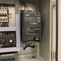 Véritable onduleur Siemens 3P à fréquence variable pour économie d'énergie, idéal pour moteurs électriques industriels utilisés dans les armoires VFD
