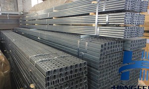 Nhà Máy Giá đục c-phần thép nhúng nóng kẽm hỗ trợ cấu trúc để sửa chữa các tấm quang điện mặt trời - Product Image 2