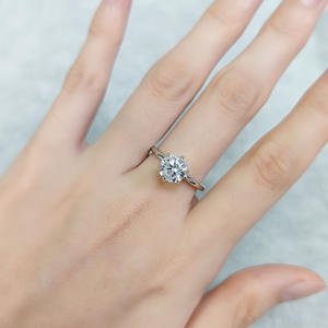 Anillo de Boda de Plata S925 con Incrustaciones de Moissanita Color D, Diseño de Garra de Águila, Estilo Minimalista Unisex, Certificado de Tasación Nacional - Product Image 6