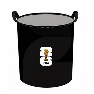 Seau <span class=keywords><strong>de</strong></span> rangement pliable portable <span class=keywords><strong>Coupe</strong></span> <span class=keywords><strong>du</strong></span> <span class=keywords><strong>Monde</strong></span> FIFA 2026 noir avec logo trophée pour le camping, les pique-niques et l'organisation d'équipements <span class=keywords><strong>de</strong></span> plein air - Product Image 4