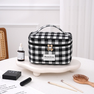 Beenlove Plaid Cosmetic Bag Large Capacity Portable <b>Makeup</b> Storage Travel Organizing <b>Case</b> - Product Image 4