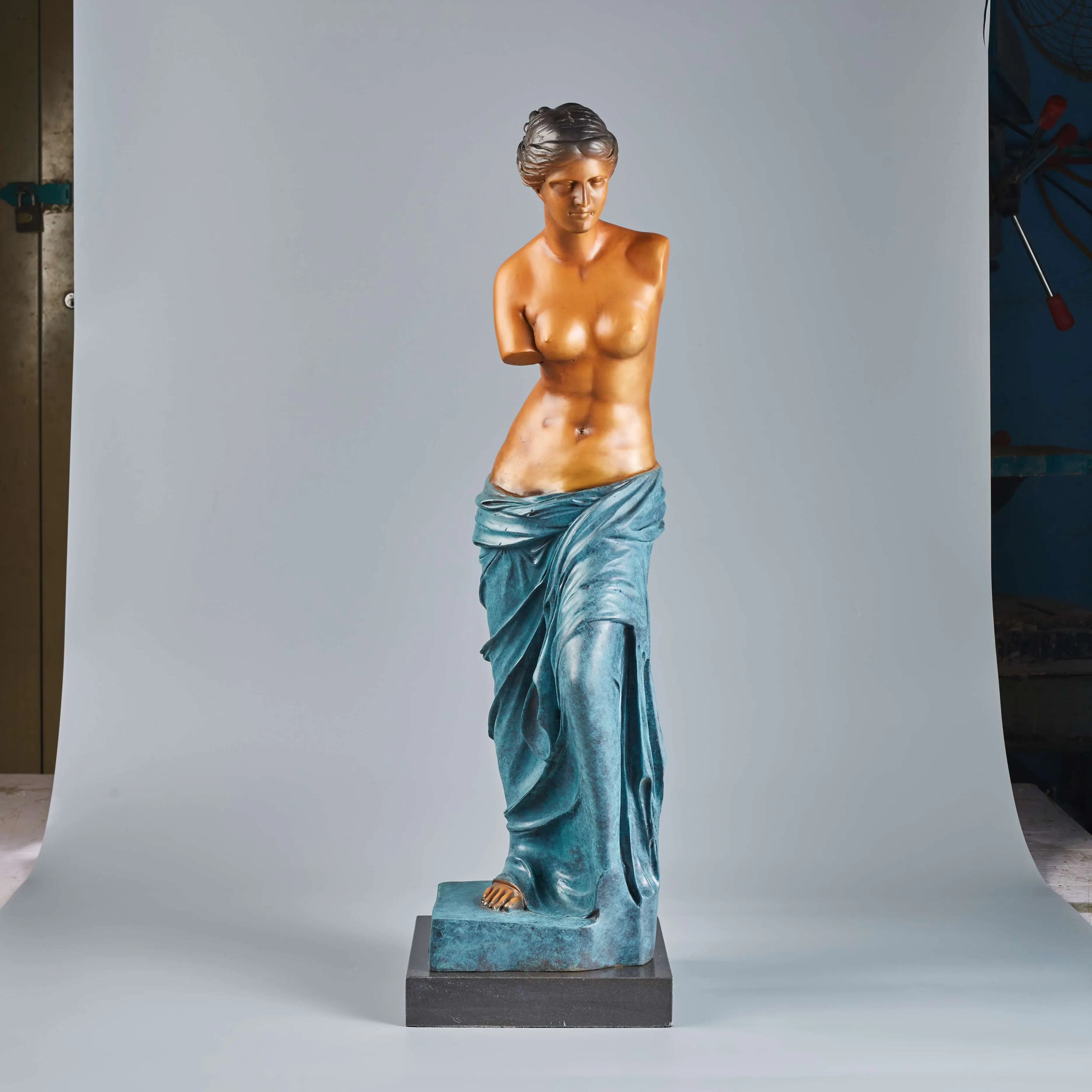 تمثال برونزي على شكل فينوس لفن النحت الروماني الأسطوري تمثال كوبر ديكور منزلي