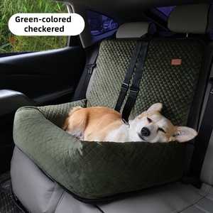 Cama para Mascotas de Algodón y Terciopelo Cómoda a Precio de Fábrica, Cinturón de Seguridad para Perros Extraíble y Lavable con Estampado Animal para Gatos - Product Image 4