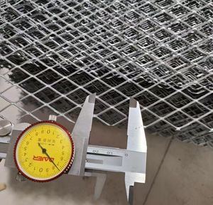 <span class=keywords><strong>Grillage</strong></span> en acier inoxydable à longue portée et sans affaissement, qui maintient la planéité pour les applications de construction - Product Image 3